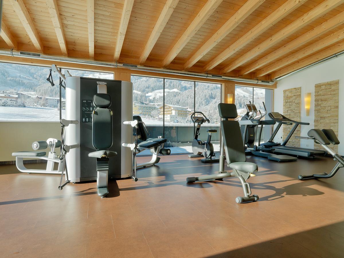 Alpina Zillertal . Family Lifestyle Kinderhotel Фюген Экстерьер фото