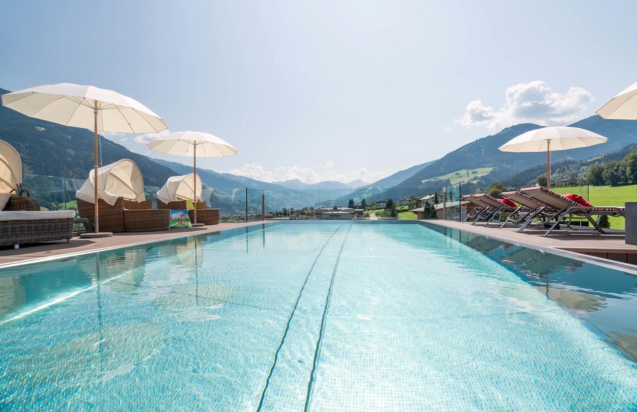 Alpina Zillertal . Family Lifestyle Kinderhotel Фюген Экстерьер фото