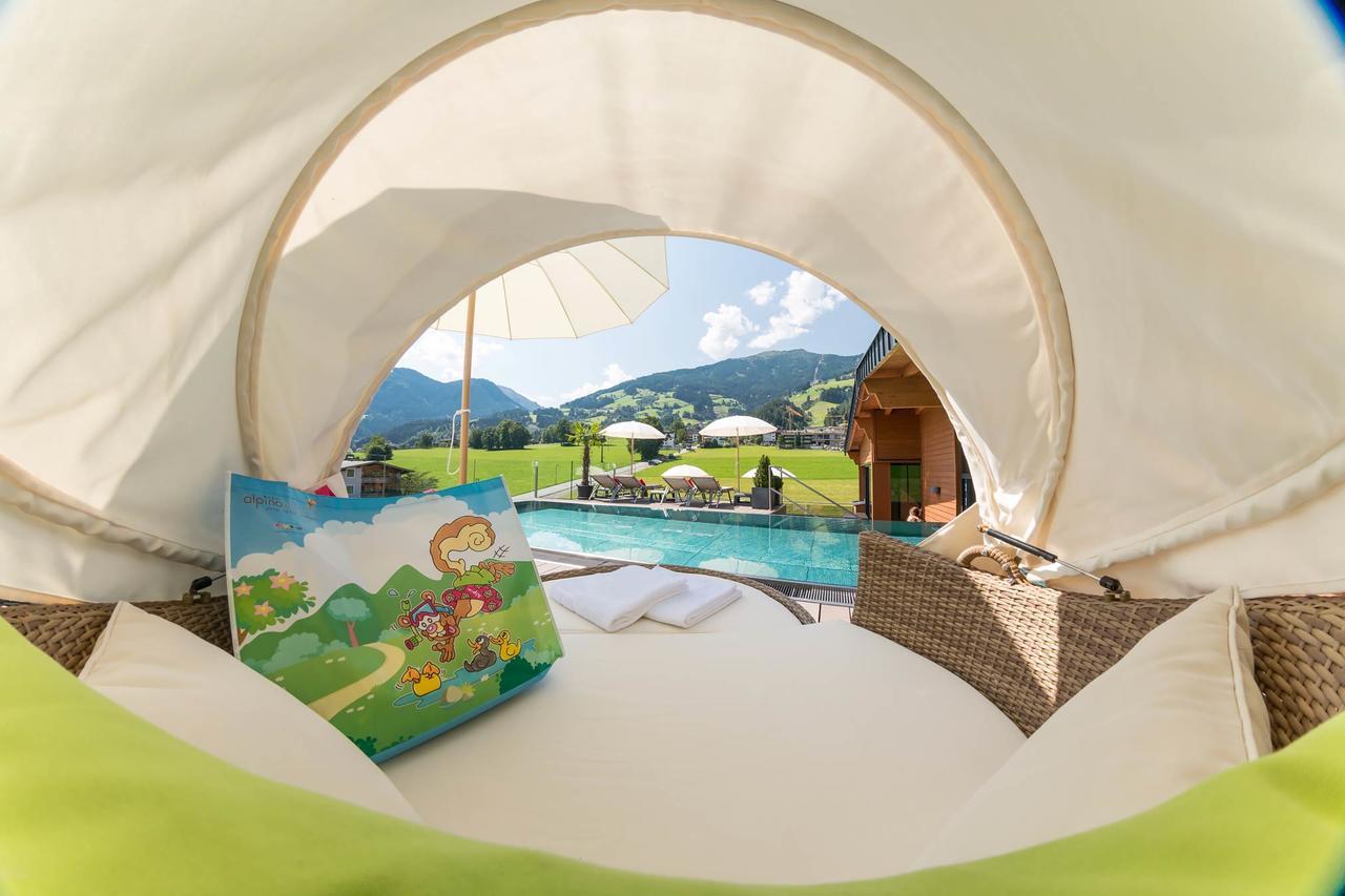 Alpina Zillertal . Family Lifestyle Kinderhotel Фюген Экстерьер фото